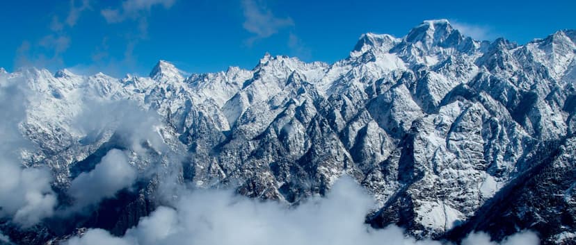 Auli Tour Package poster